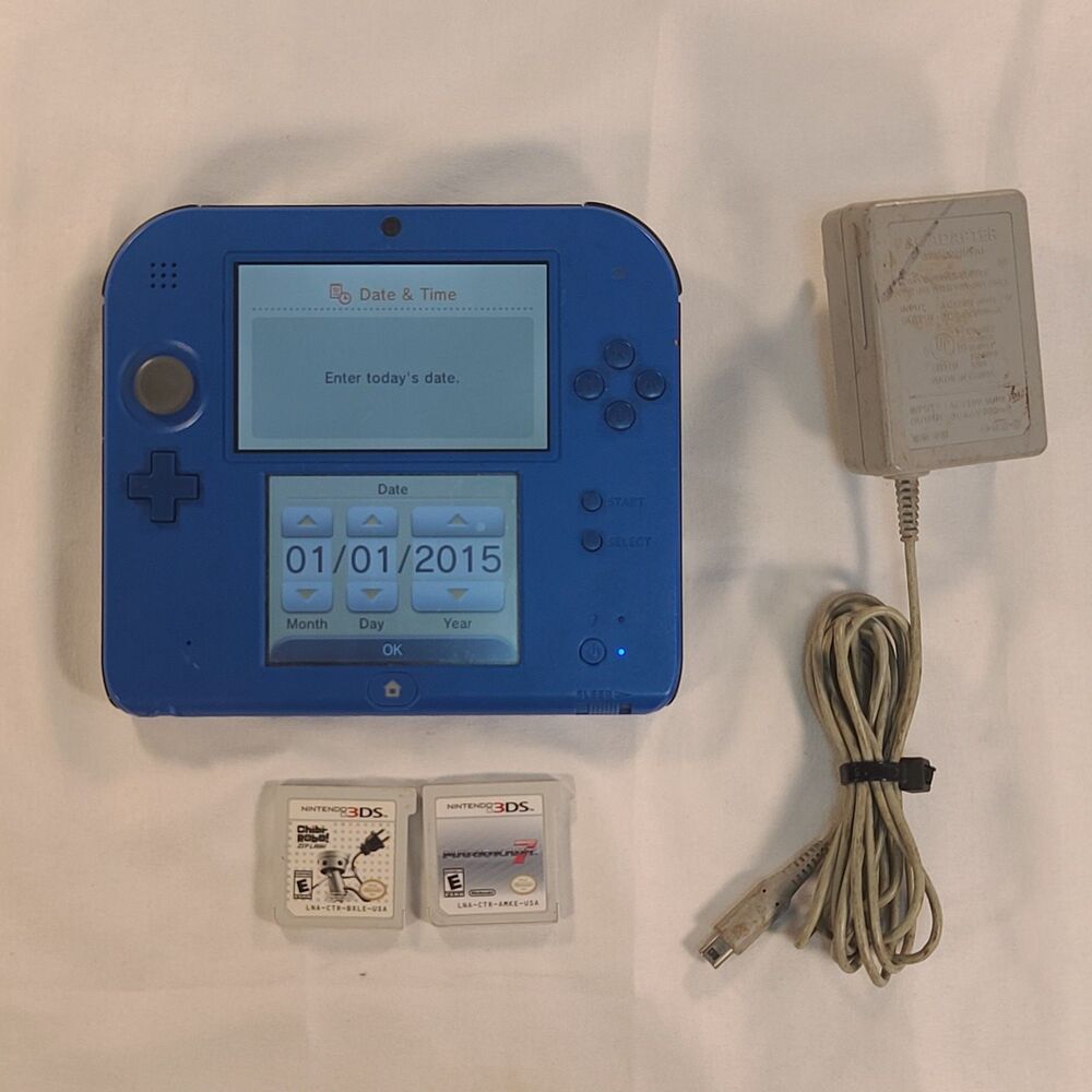 Nintendo 2DS Electric Blue Handheld with 2 Games + Charger